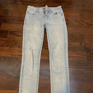 Light wash American Eagle next level stretch jeans size:00
